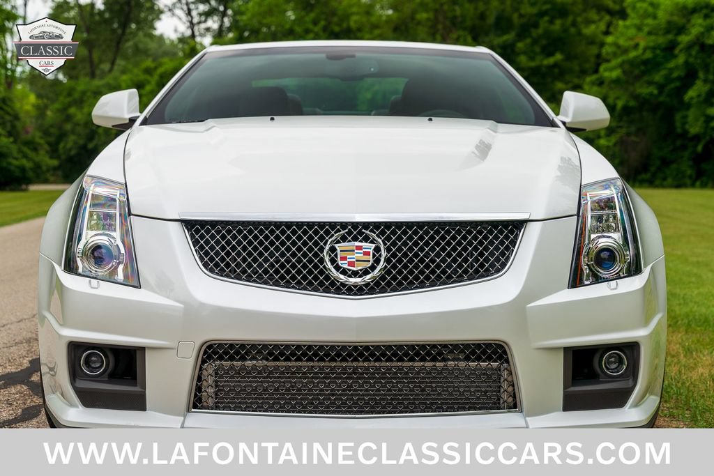 Used 2015 Cadillac CTS V RWD image 12