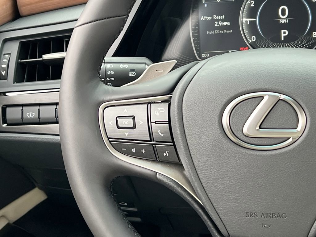 New 2025 Lexus ES 350 w/ Premium Package image 16