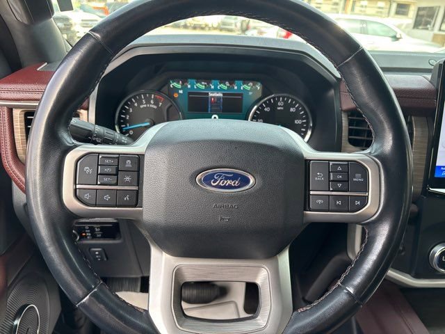 Used 2023 Ford Expedition Limited image 37