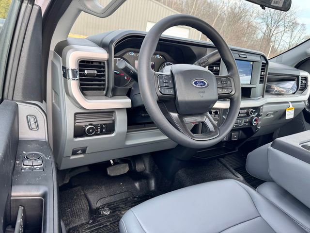 New 2025 Ford F350 XL w/ XL Chrome Package image 15