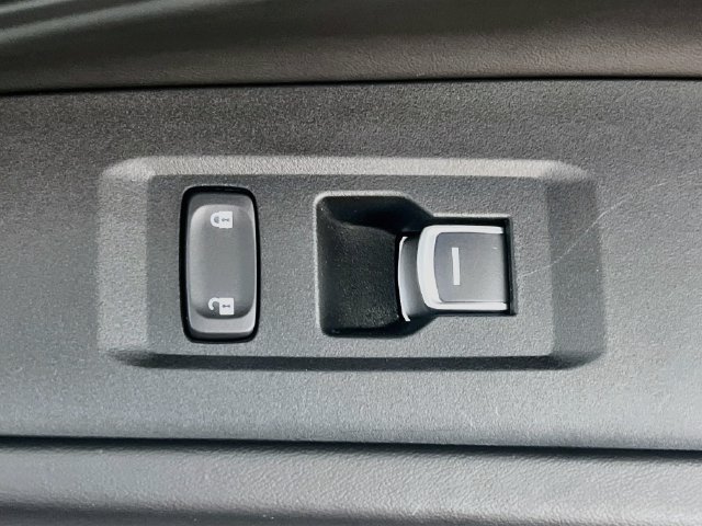 Used 2023 Honda Accord EX image 32