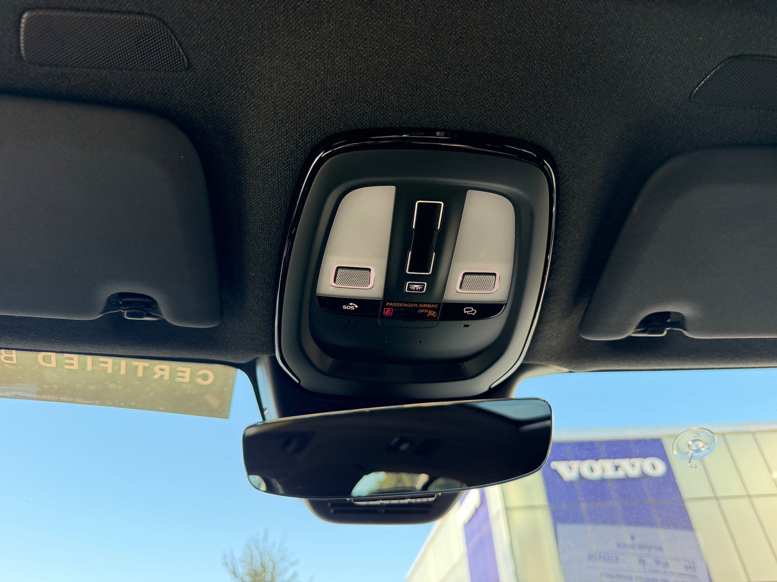Certified 2024 Volvo XC40 Recharge Plus w/ Protection Package Premier RWD image 21