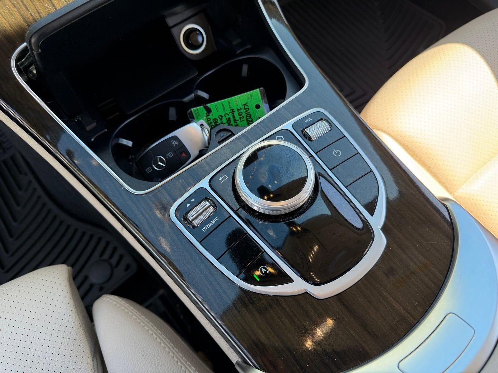 Used 2021 Mercedes-Benz C 300 4MATIC Sedan image 31