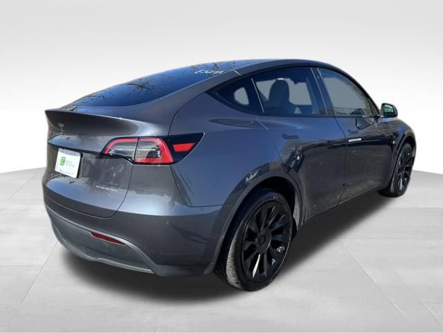 Used 2023 Tesla Model Y Long Range image 8