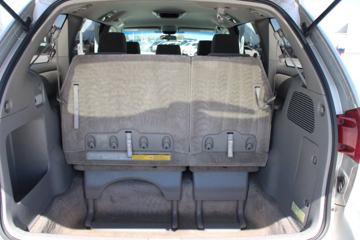 Used 2005 Toyota Sienna LE FWD image 13