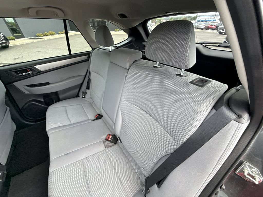 Used 2019 Subaru Outback 2.5i Premium AWD/4WD image 29
