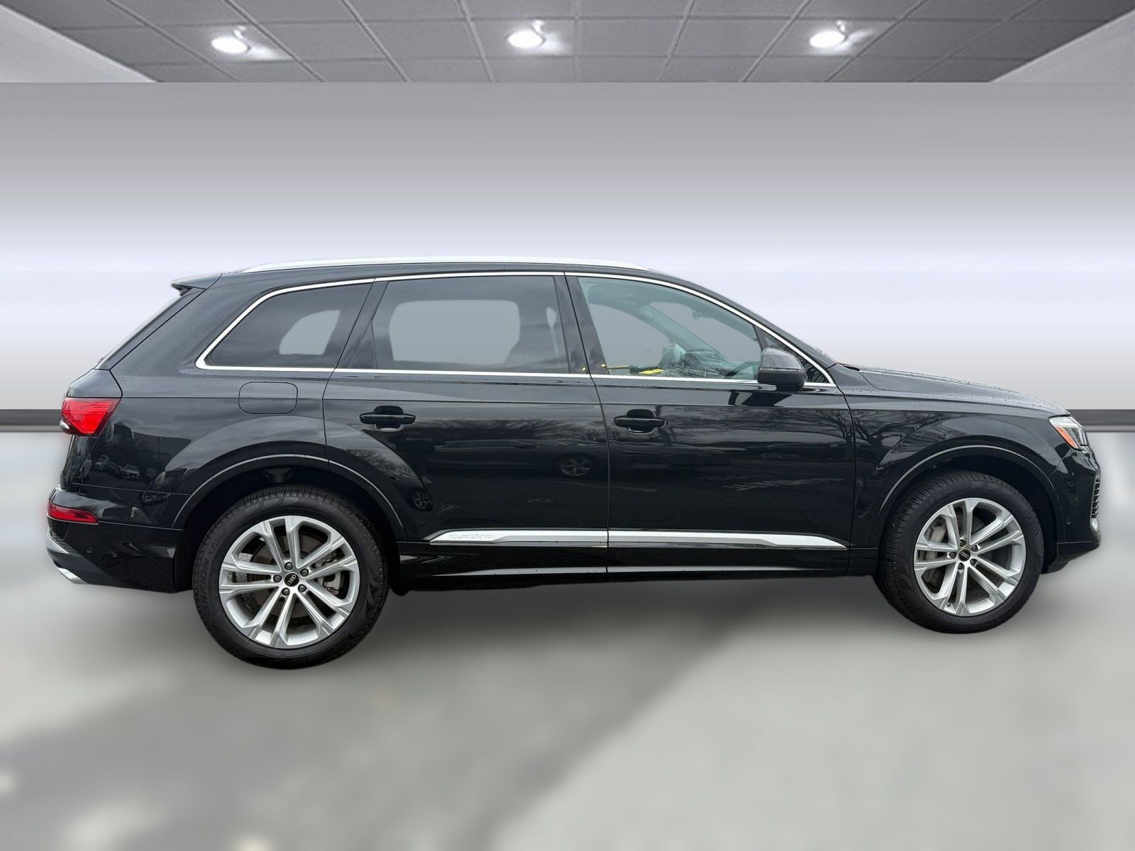 Used 2025 Audi Q7 2.0T Premium image 8