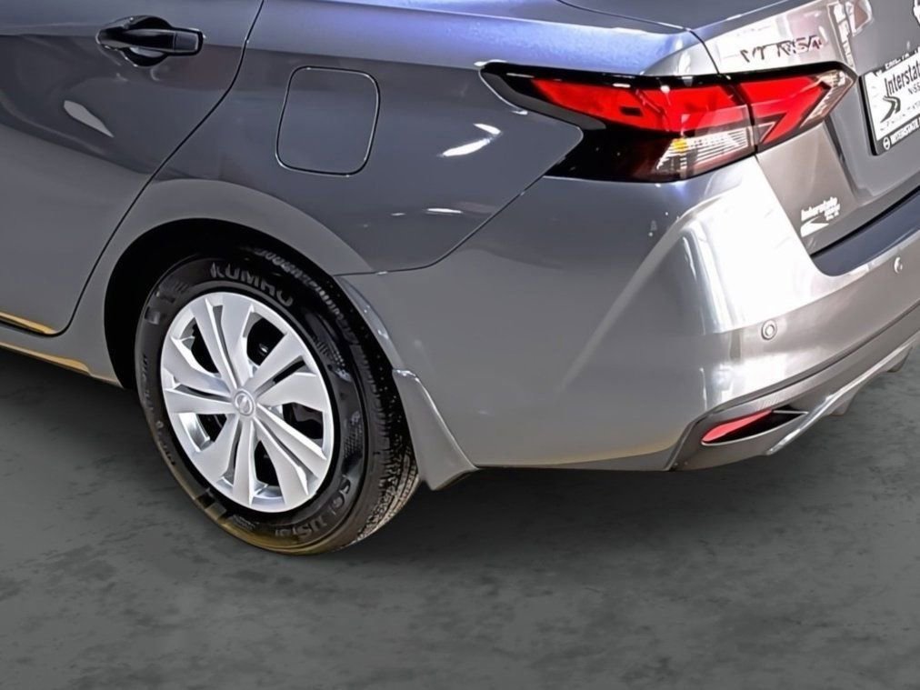 Used 2025 Nissan Versa S w/ Trunk Package image 10