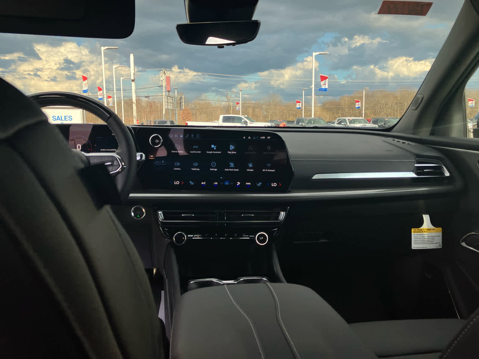 New 2026 Chevrolet Traverse LT w/ Enhanced Driving Package image 33