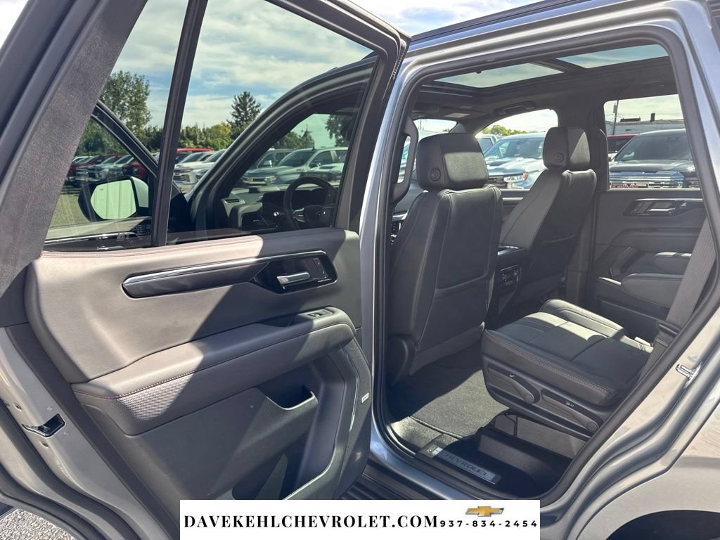 Used 2025 Chevrolet Tahoe RST w/ Comfort Package AWD/4WD image 22