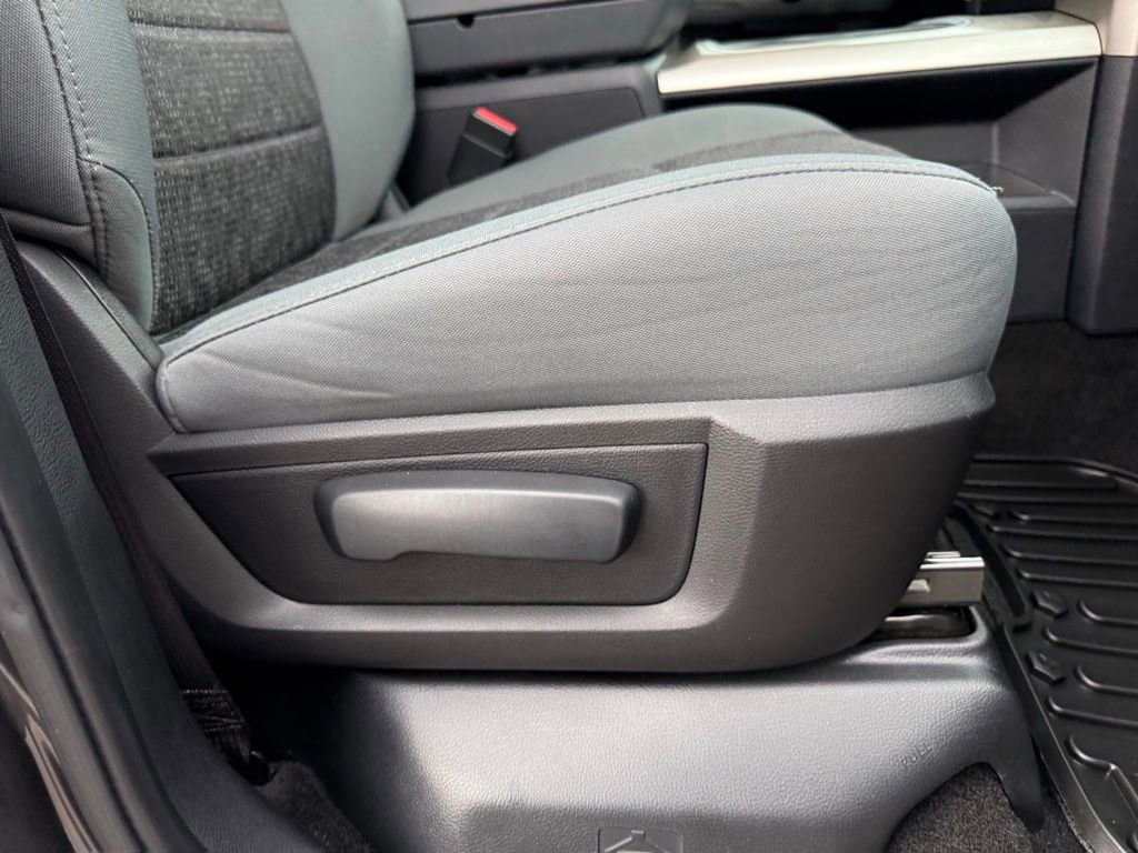Used 2016 RAM 1500 Big Horn AWD/4WD image 62