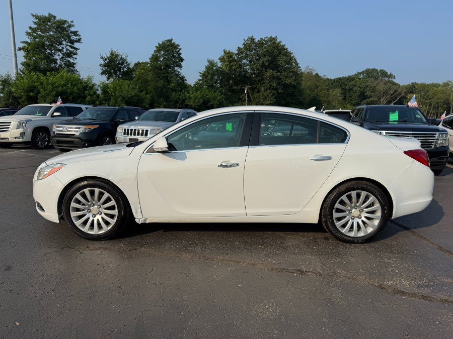 Used 2013 Buick Regal Premium FWD image 2