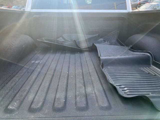 Used 2017 RAM 1500 Laramie w/ Convenience Group image 19