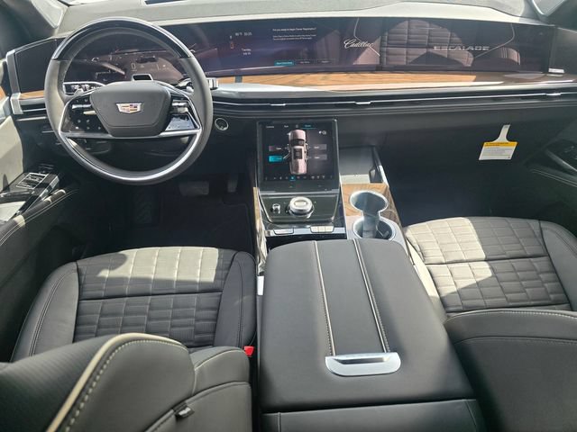 New 2026 Cadillac Escalade ESV Platinum Luxury AWD/4WD image 17