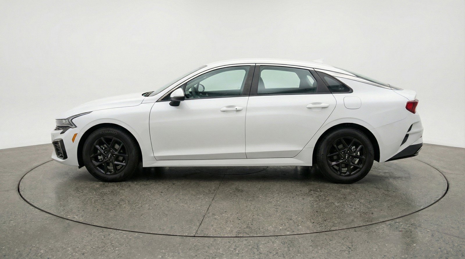 Used 2025 Kia K5 LXS FWD image 5
