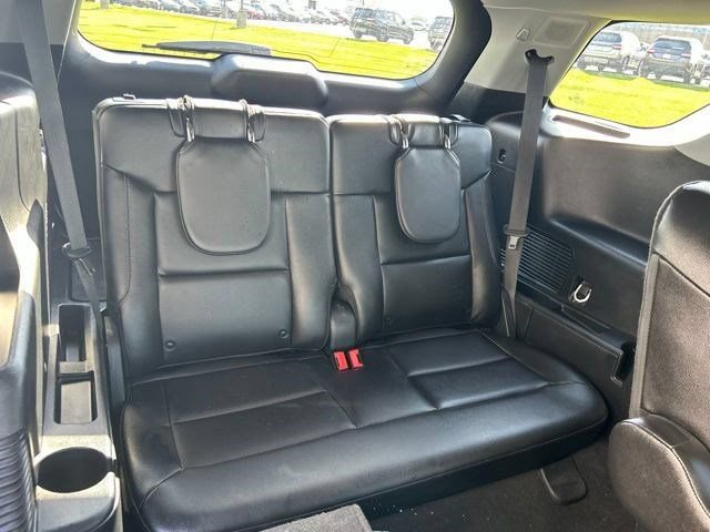 Used 2023 Ford Explorer Limited w/ Limited Technology Package AWD/4WD image 52