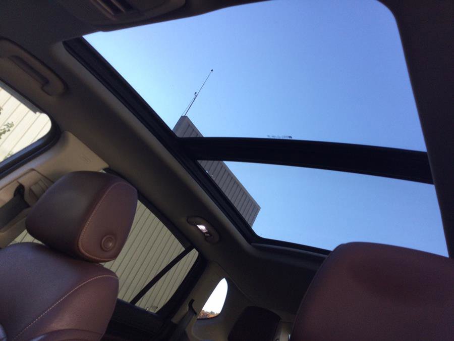 Used 2017 Buick Envision Premium w/ Driver Confidence Package image 29