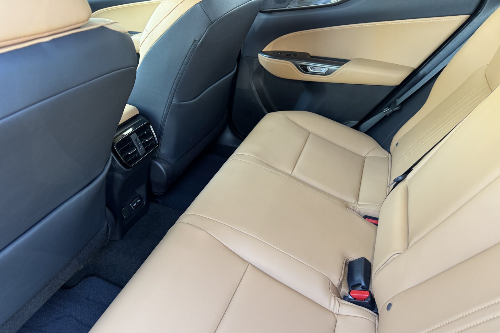 Certified 2024 Lexus NX 350h AWD image 14