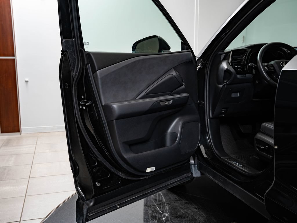 Certified 2024 Lexus TX 350 AWD w/ Captains Chair Package image 28
