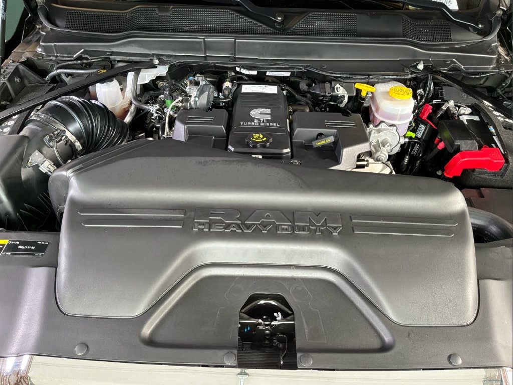 Certified 2024 RAM 3500 Laramie AWD/4WD image 41