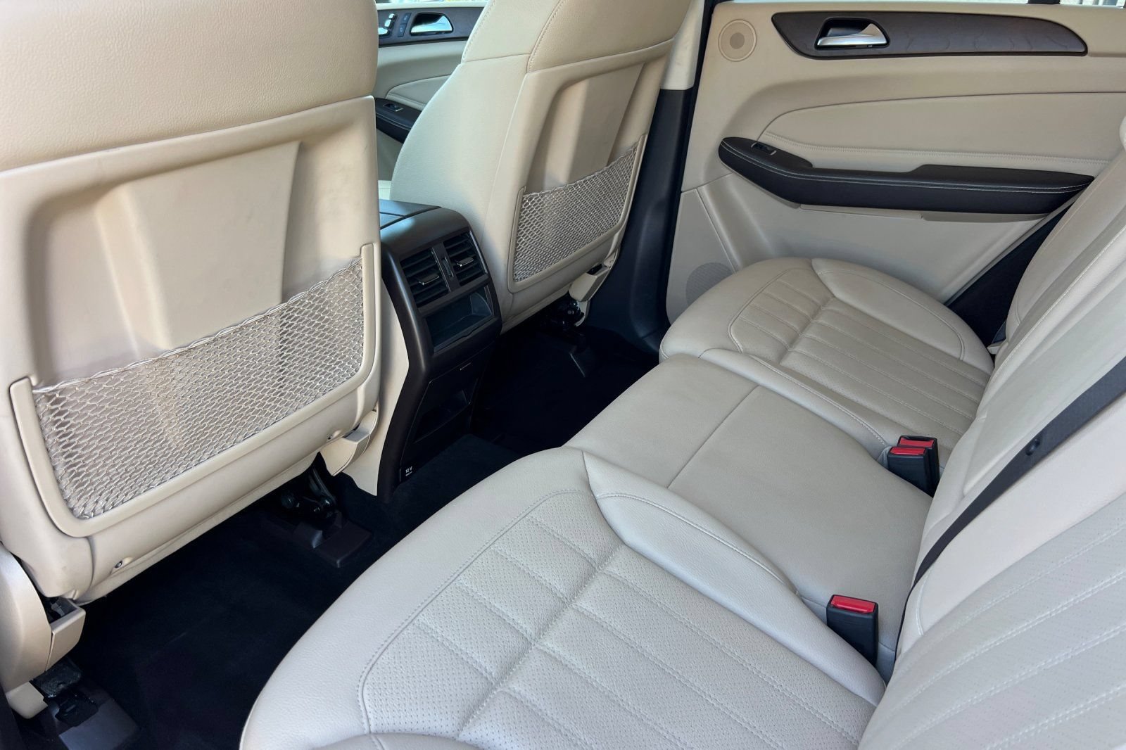 Used 2016 Mercedes-Benz GLE 350 4MATIC image 4