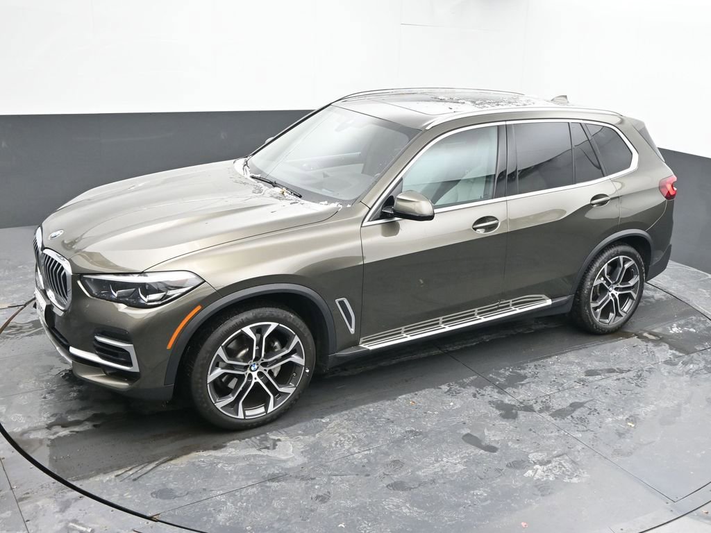 Used 2023 BMW X5 xDrive40i w/ Premium Package image 35
