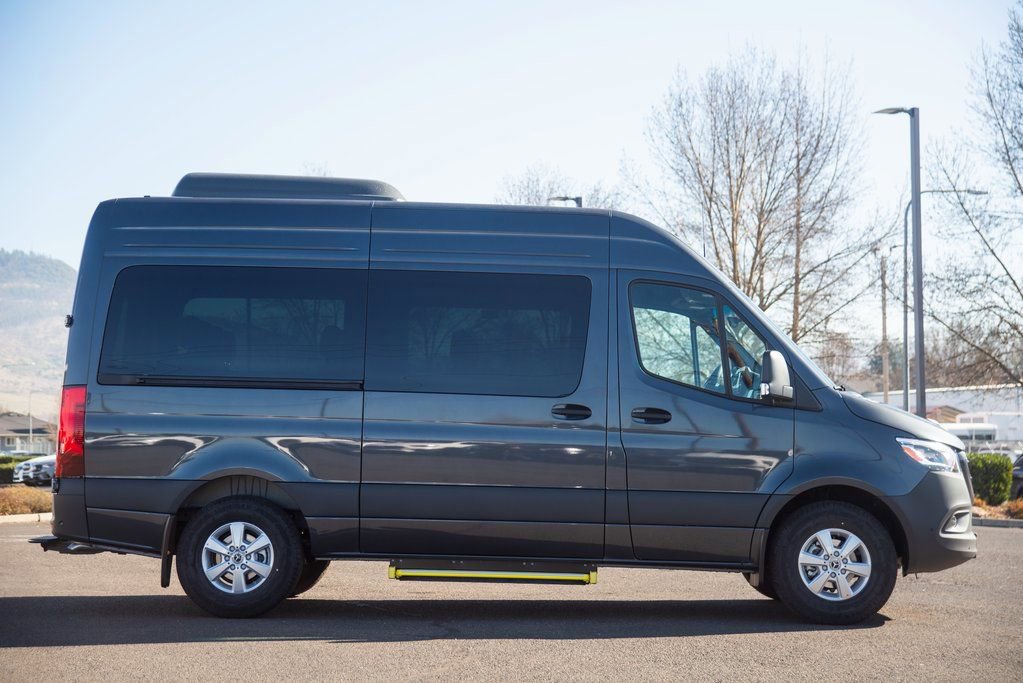 New 2025 Mercedes-Benz Sprinter 2500 image 6