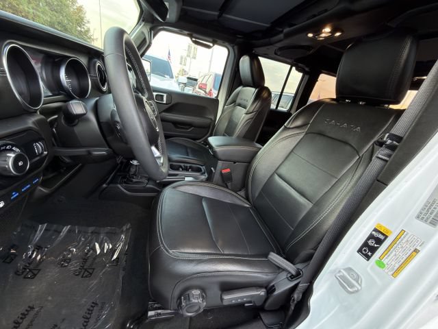Used 2023 Jeep Wrangler Unlimited Sahara AWD/4WD image 25
