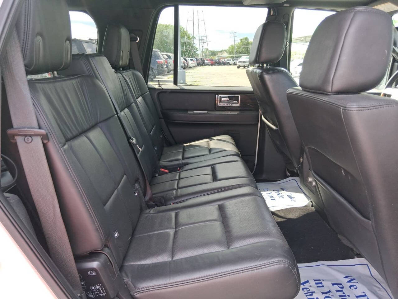 Used 2008 Lincoln Navigator 4WD image 11