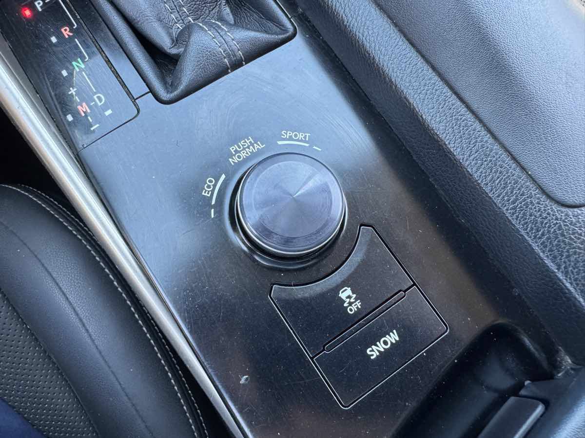 Used 2014 Lexus IS 250 w/ Navigation Package RWD image 33