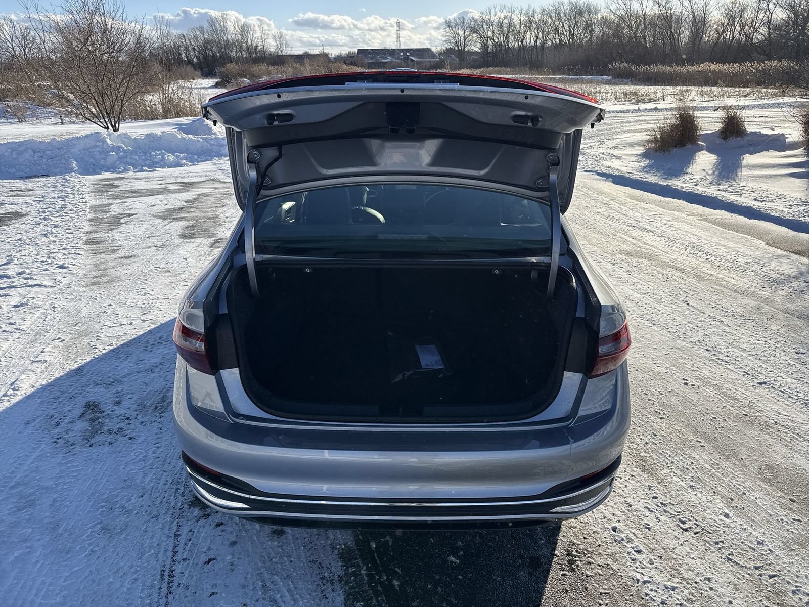 New 2026 Volkswagen Jetta SEL FWD image 25