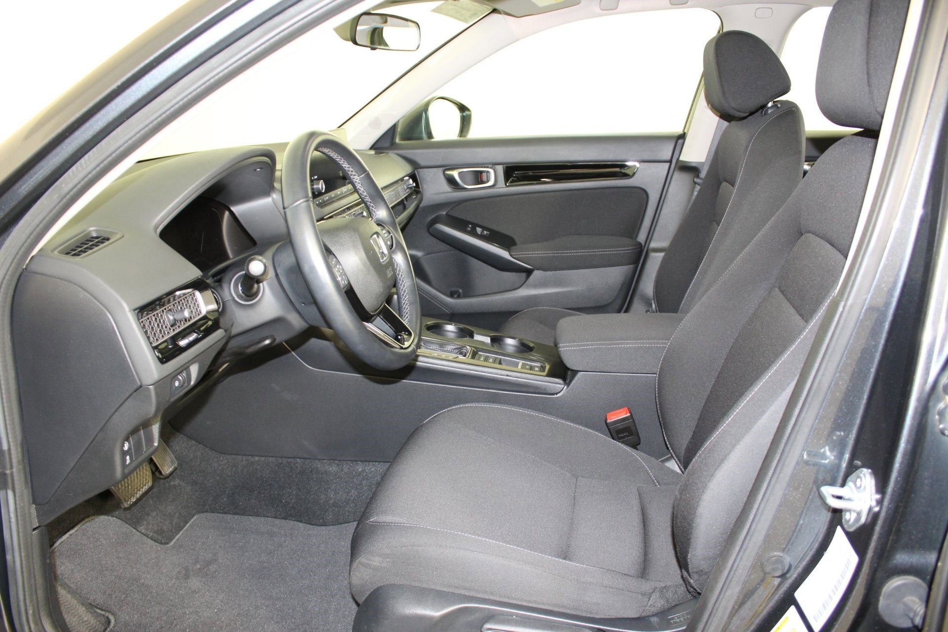 Used 2023 Honda Civic EX image 23