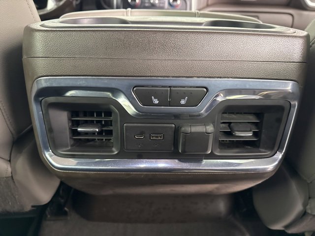 Used 2020 Chevrolet Silverado 2500 LTZ w/ LTZ Plus Package image 18