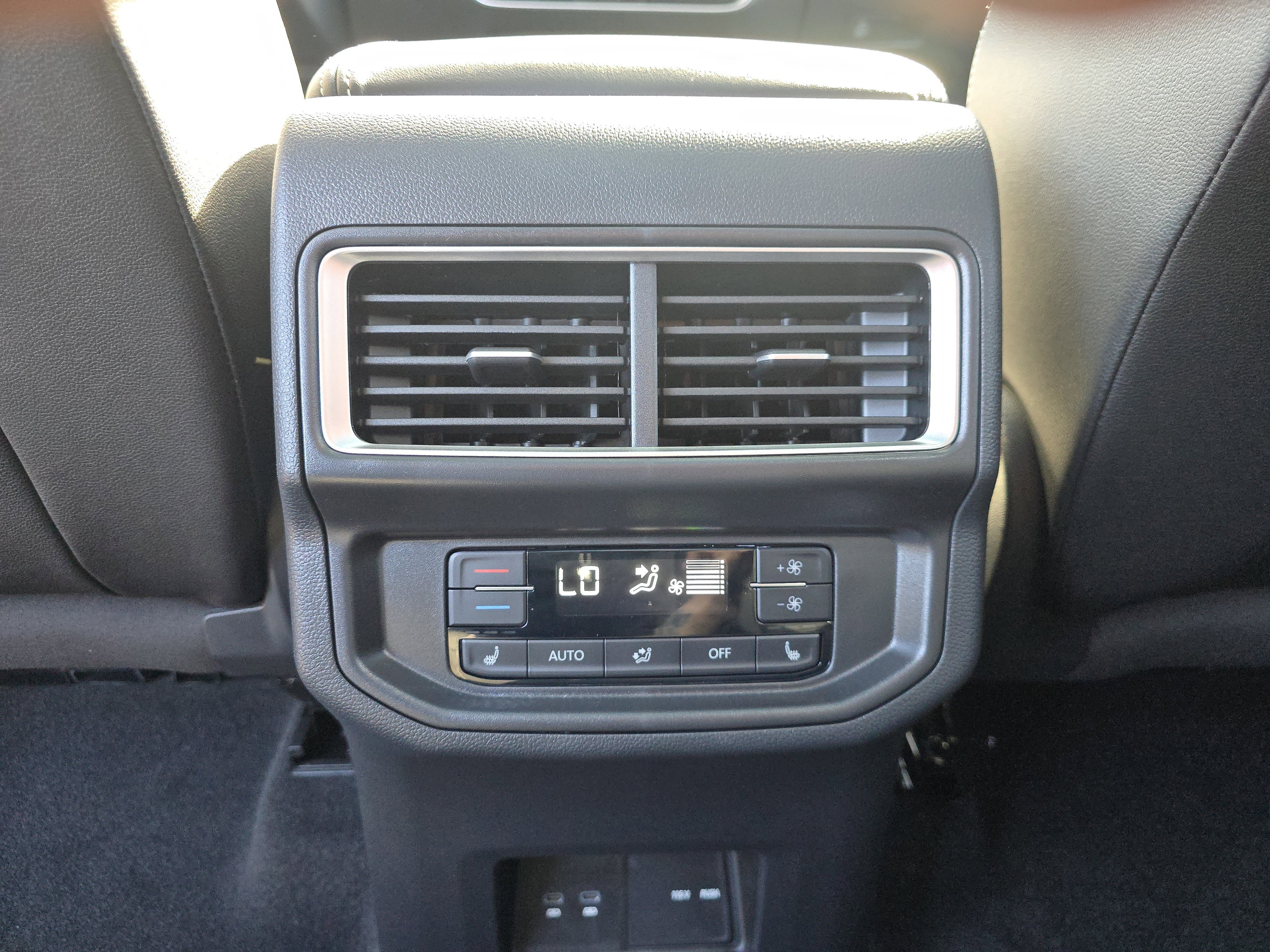 New 2026 Volkswagen Atlas SEL image 21