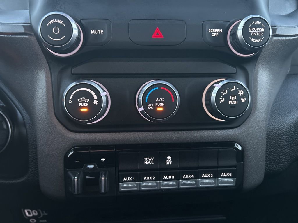 Used 2022 RAM 2500 Tradesman image 29