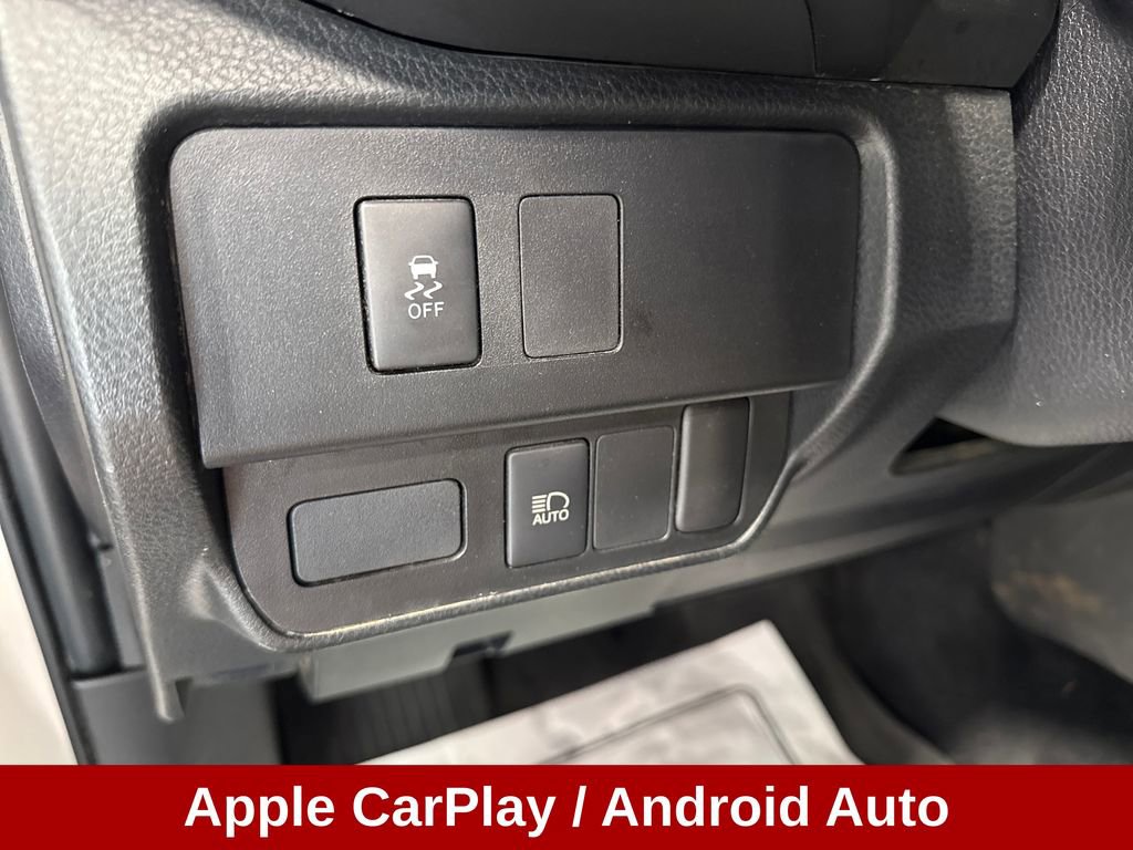 Used 2021 Toyota Tacoma SR AWD/4WD image 9