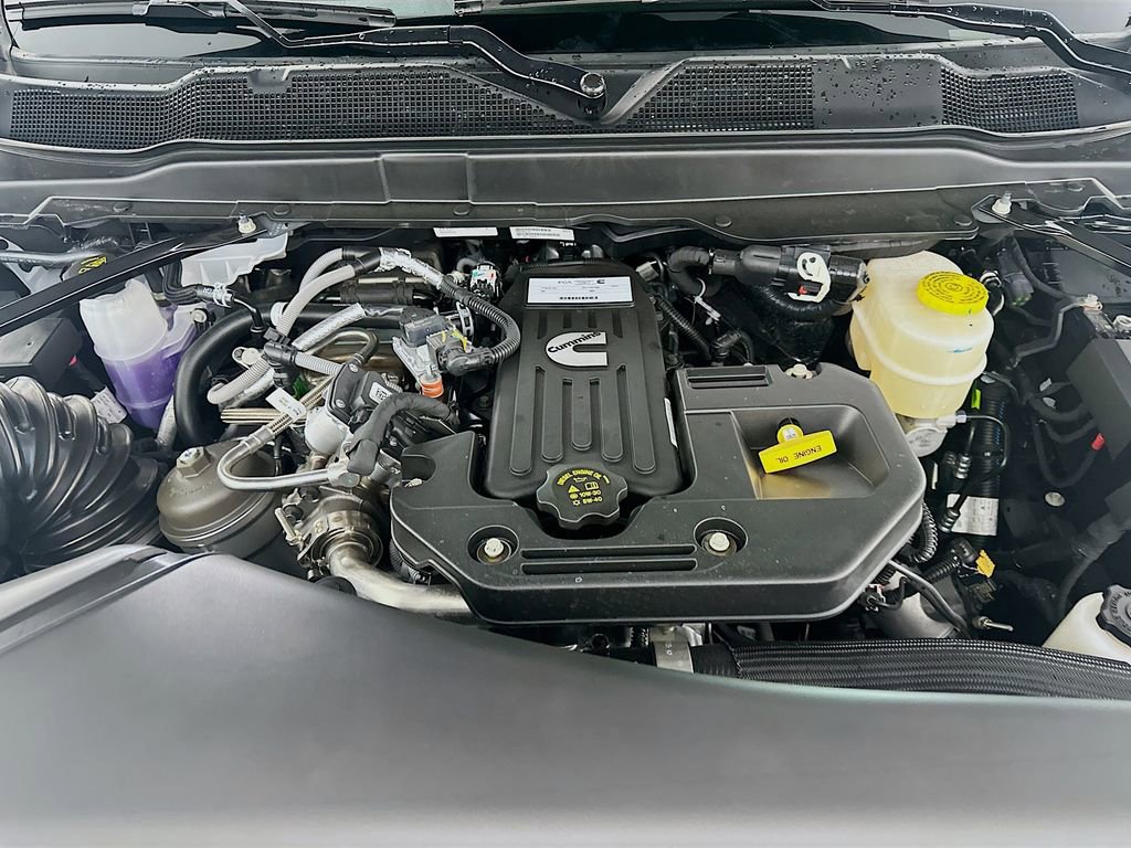New 2025 RAM 2500 Limited image 18