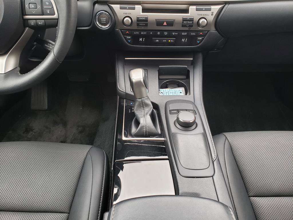 Used 2018 Lexus ES 350 w/ Accessory Package image 21