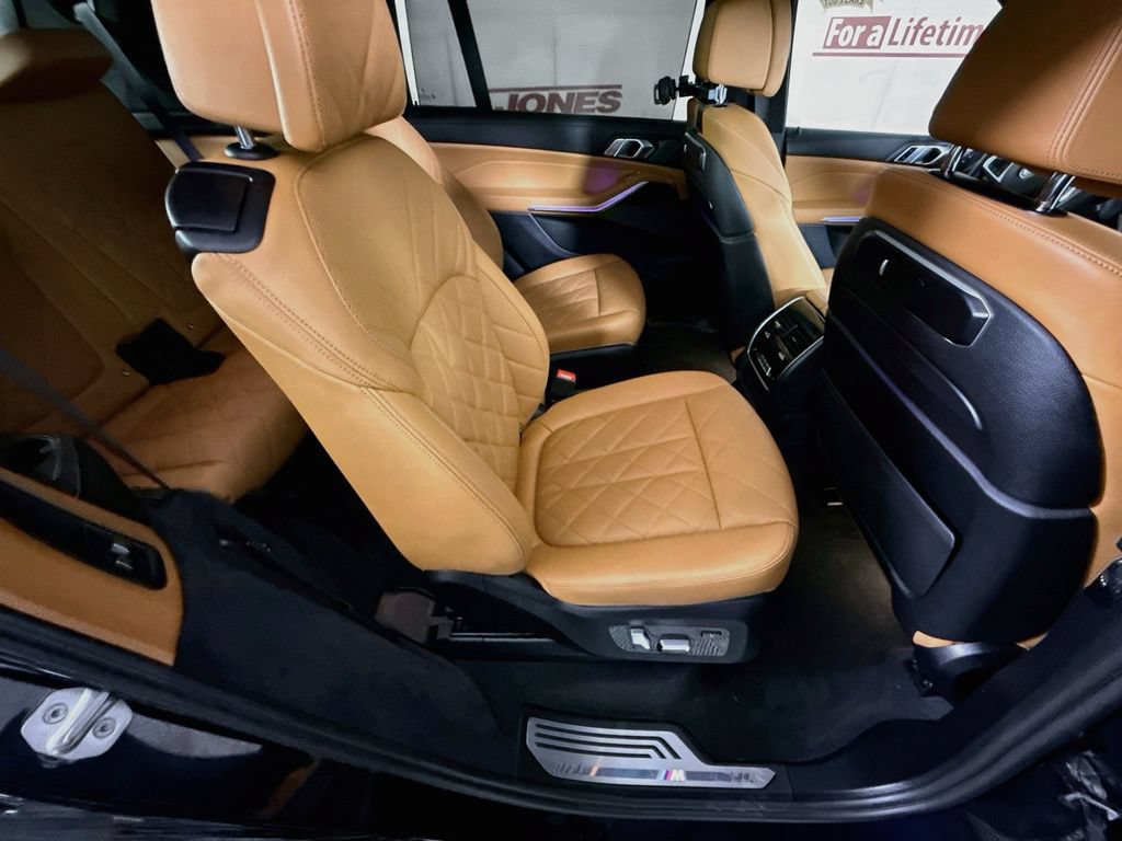 Used 2023 BMW X7 xDrive40i w/ Executive Package AWD/4WD image 32
