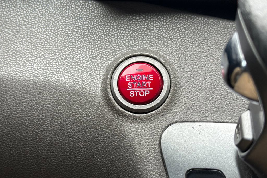 Used 2015 Honda Odyssey EX-L image 23