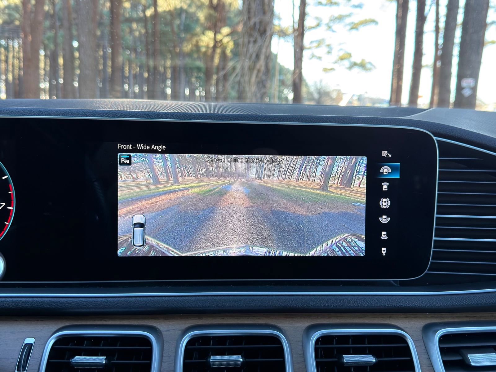 Certified 2022 Mercedes-Benz GLE 350 4MATIC image 4