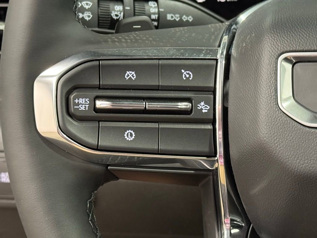 New 2025 GMC Terrain Elevation image 32