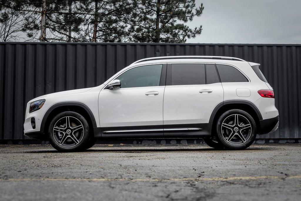 New 2026 Mercedes-Benz GLB 250 4MATIC image 3