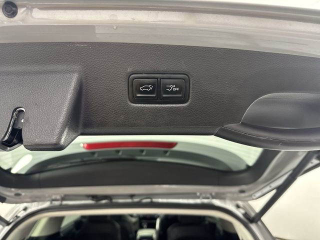 Used 2024 Kia Carnival SX Prestige FWD image 36