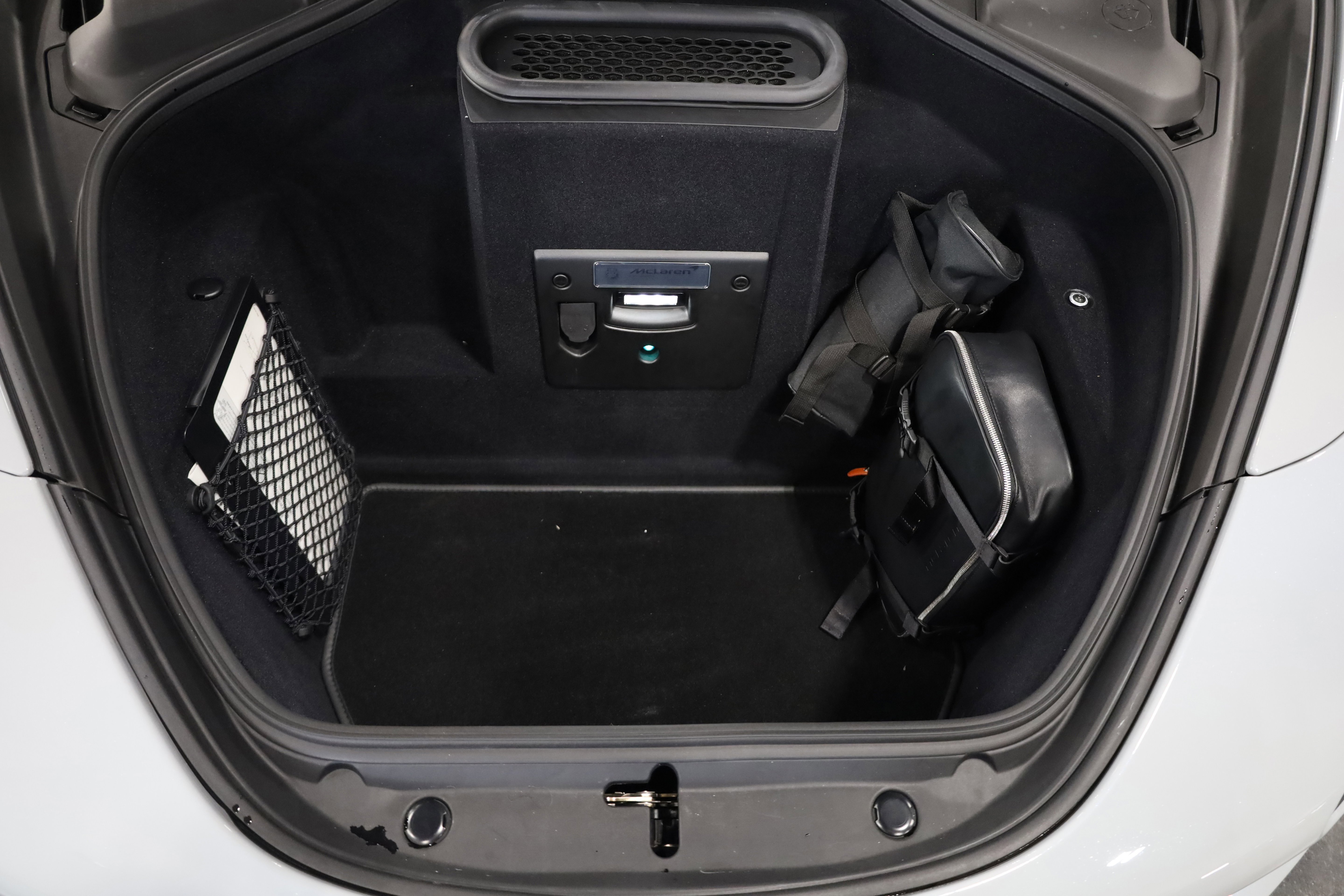 Used 2025 McLaren 750S image 40