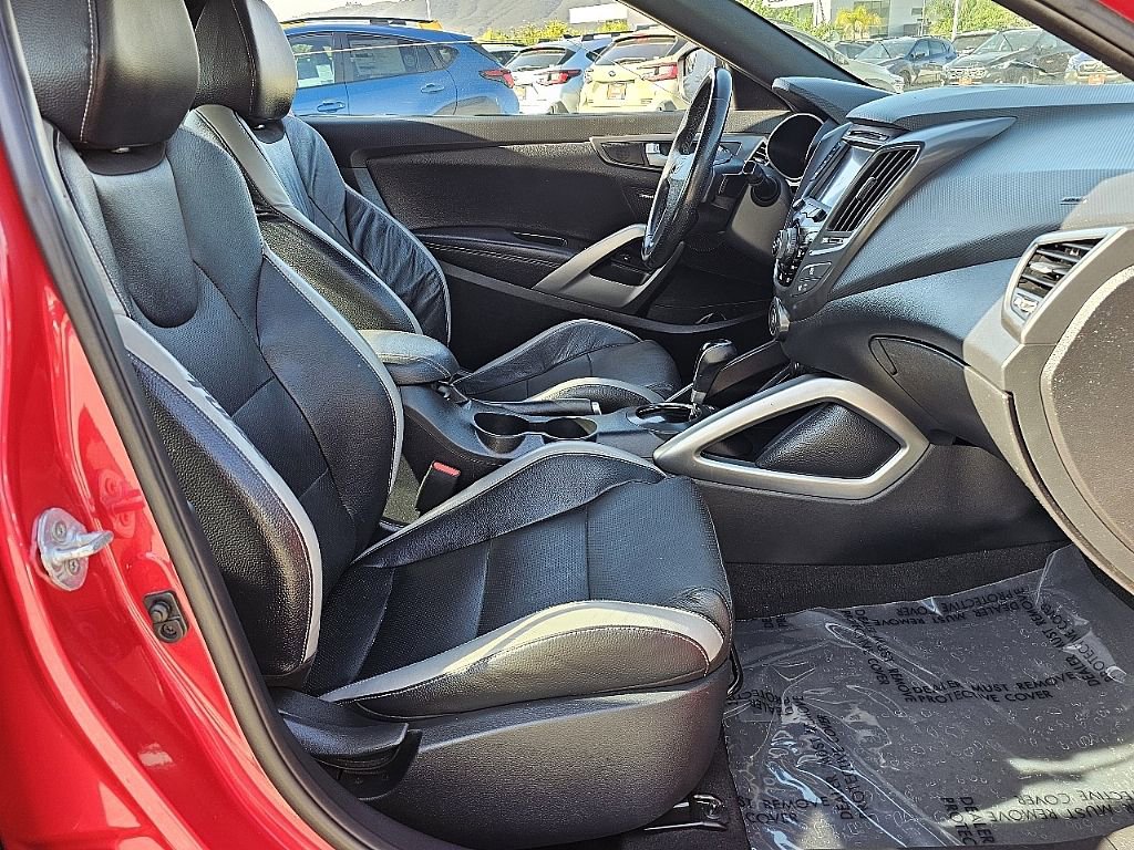 Used 2016 Hyundai Veloster Turbo image 18