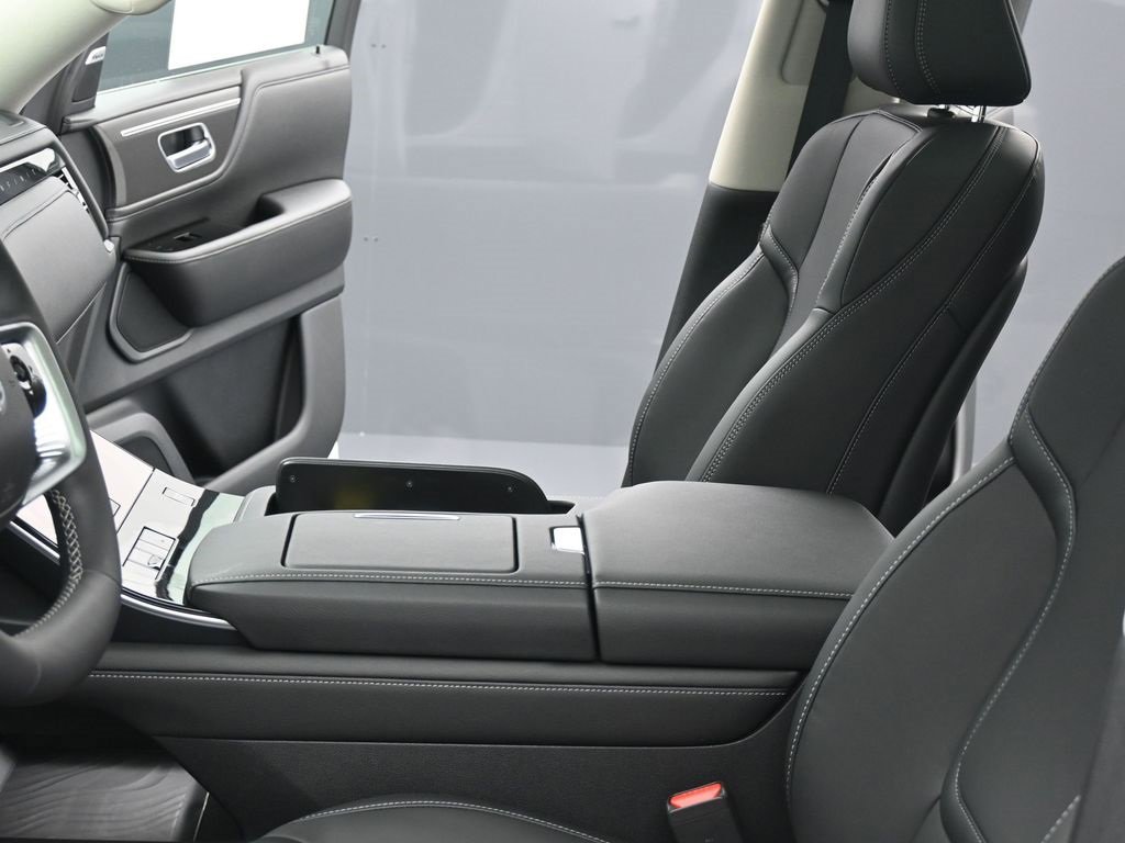 New 2026 INFINITI QX80 Pure w/ Cargo Package image 19