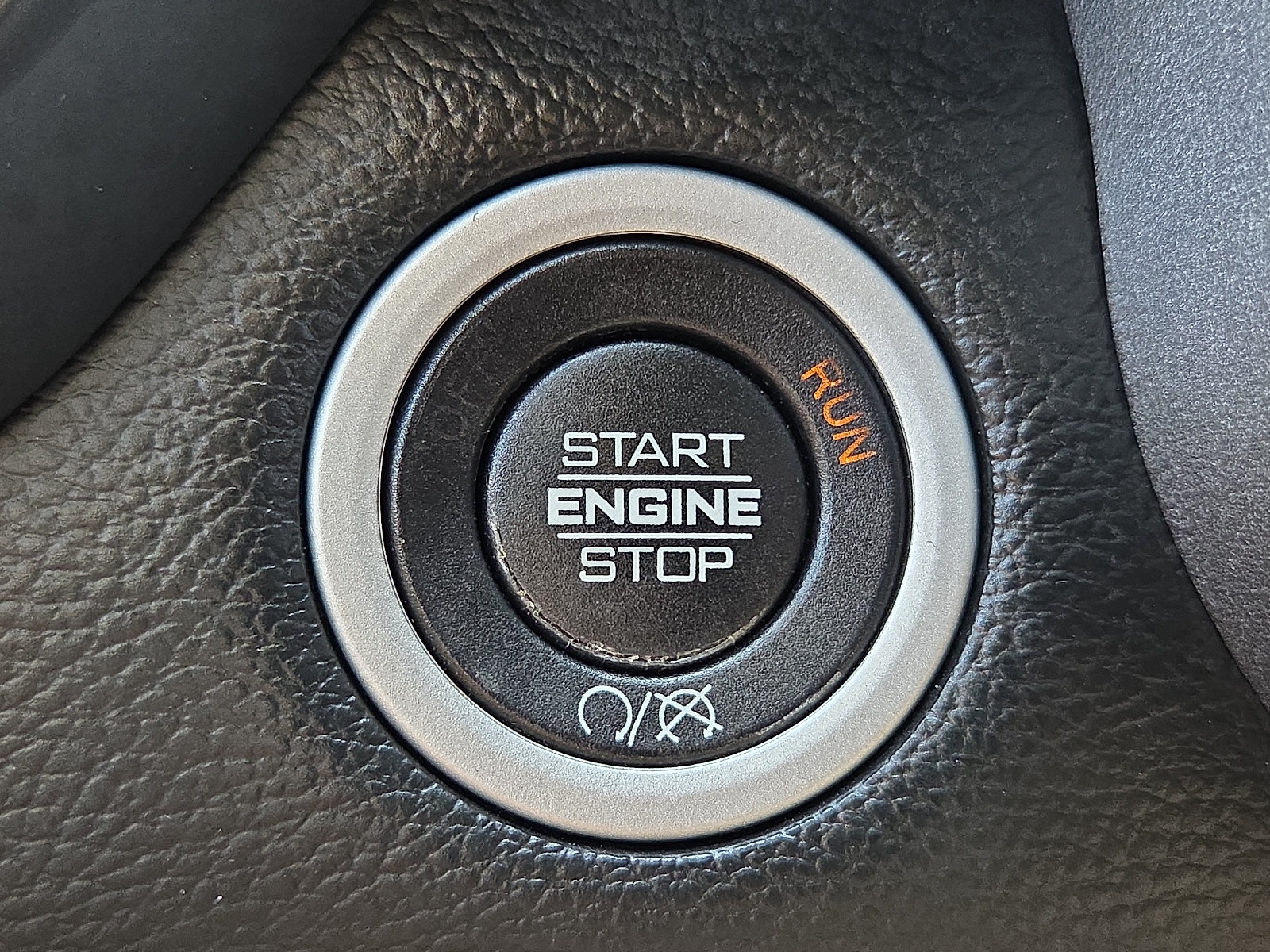 Used 2020 RAM 2500 Laramie w/ Night Edition AWD/4WD image 20