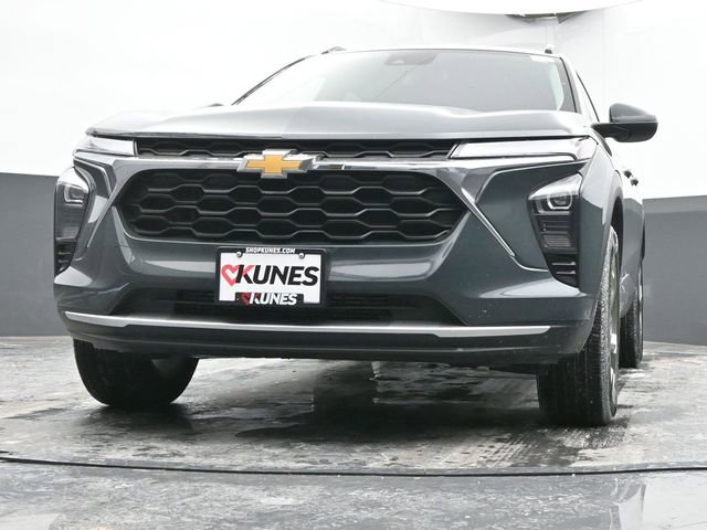 Used 2025 Chevrolet Trax LT image 43