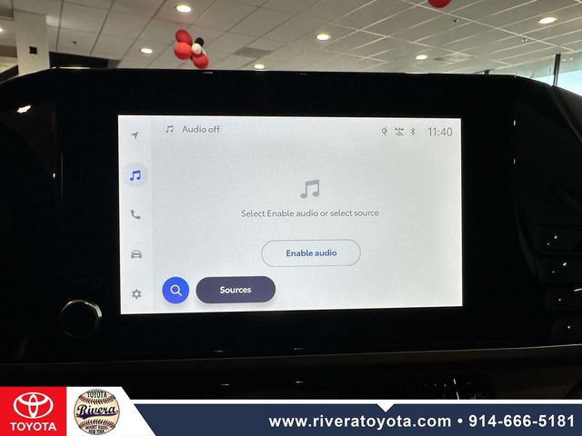 Used 2025 Toyota Camry SE w/ Convenience Package FWD image 21